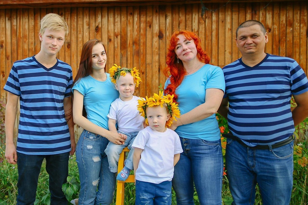 Семья года.