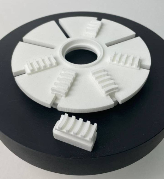 В КРИТБИ появился первый в Красноярском крае уникальный порошковый 3D-принтер. В КРИТБИ появился первый в Красноярском крае уникальный порошковый 3D-принтер.